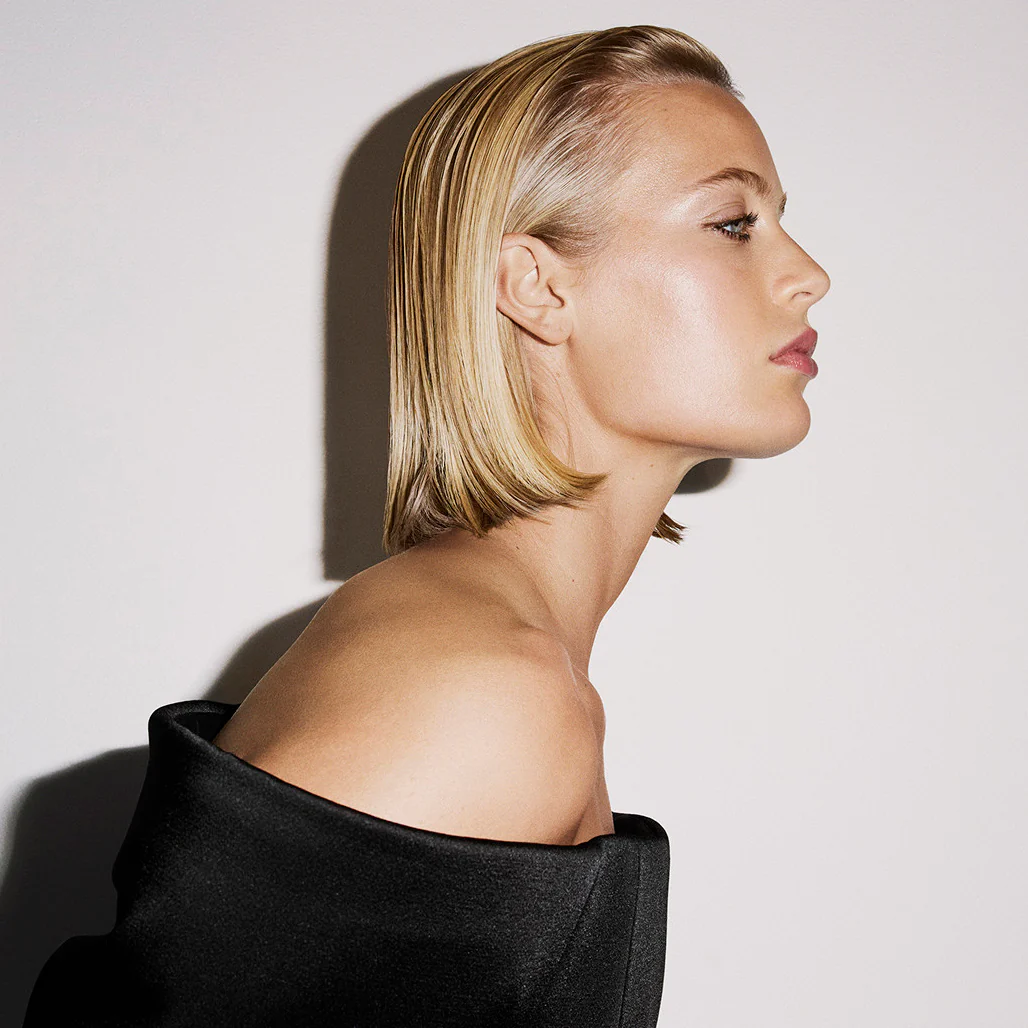 Supershine Smoothing Wax Stick - Image 7